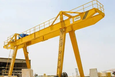 رافعة المهمات الثقيلة